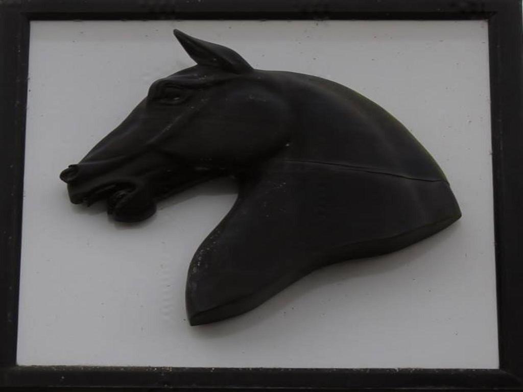 The Black Horse Fulmer ภายนอก รูปภาพ